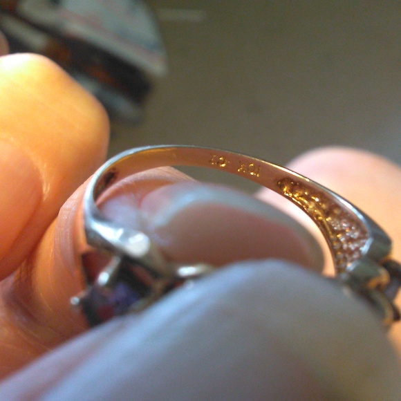 GORGEOUS 10 KT GOLD TANZINITE RING 5 1/4 (6 RARE STONES) RARER THAN DIAMONDS) - Picture 11 of 11